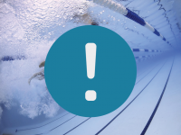 Illustrasjonsbilde svømmehall og et utropstegn